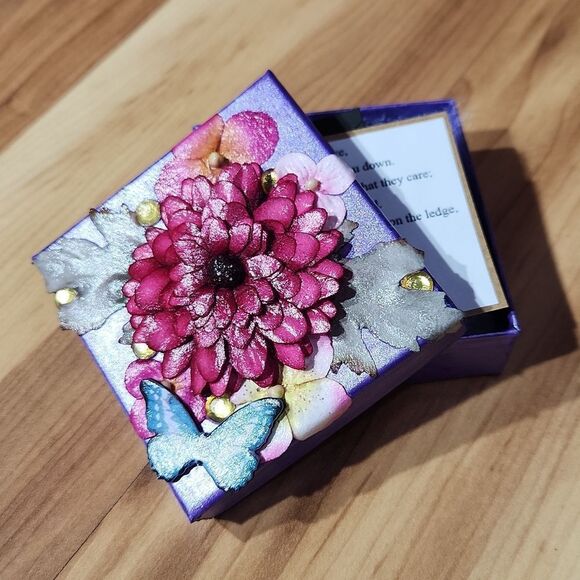 ✍️Handmade✍️ Breast Cancer Supporter Earrings, Poem & Gift Box Set - Picture 12 of 12